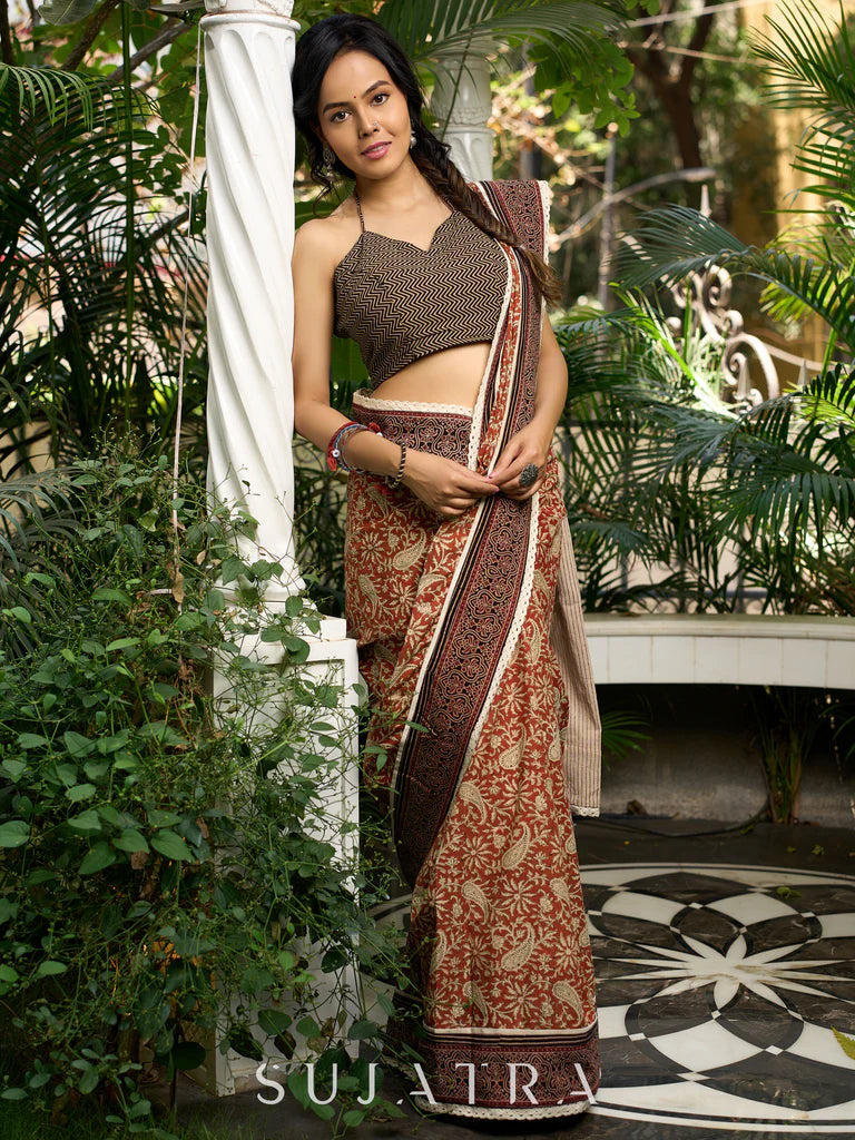 JADUGIRI  WALE PREIMIUIM LINEN COTTON SAREE