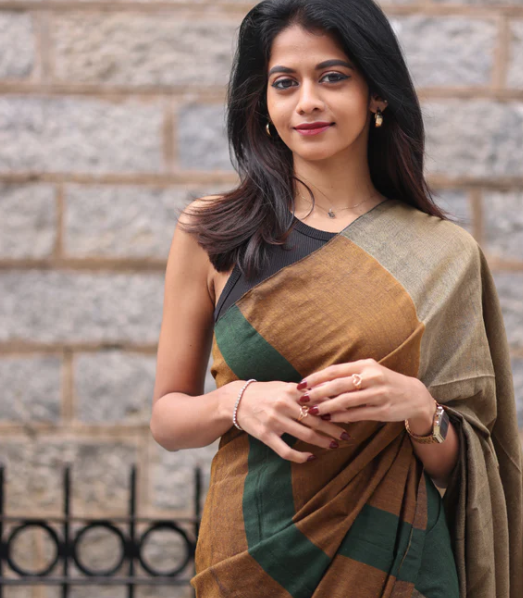 JIYA LAAGE NAA WALE PREIMIUIM LINEN COTTON SAREE