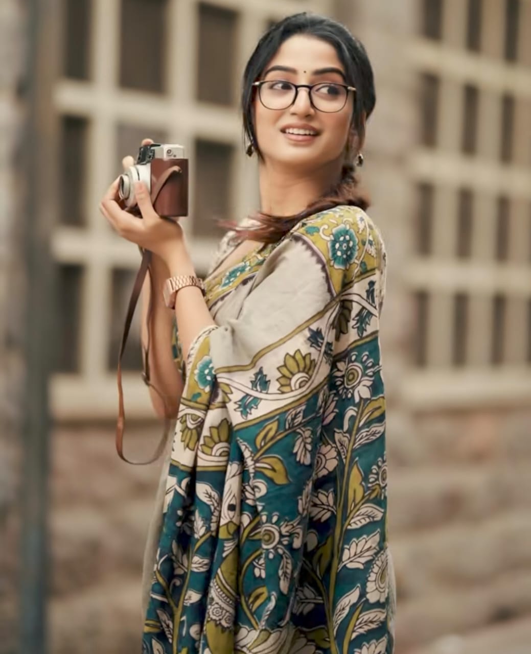 PREET RE WALE PREIMIUIM LINEN COTTON SAREE